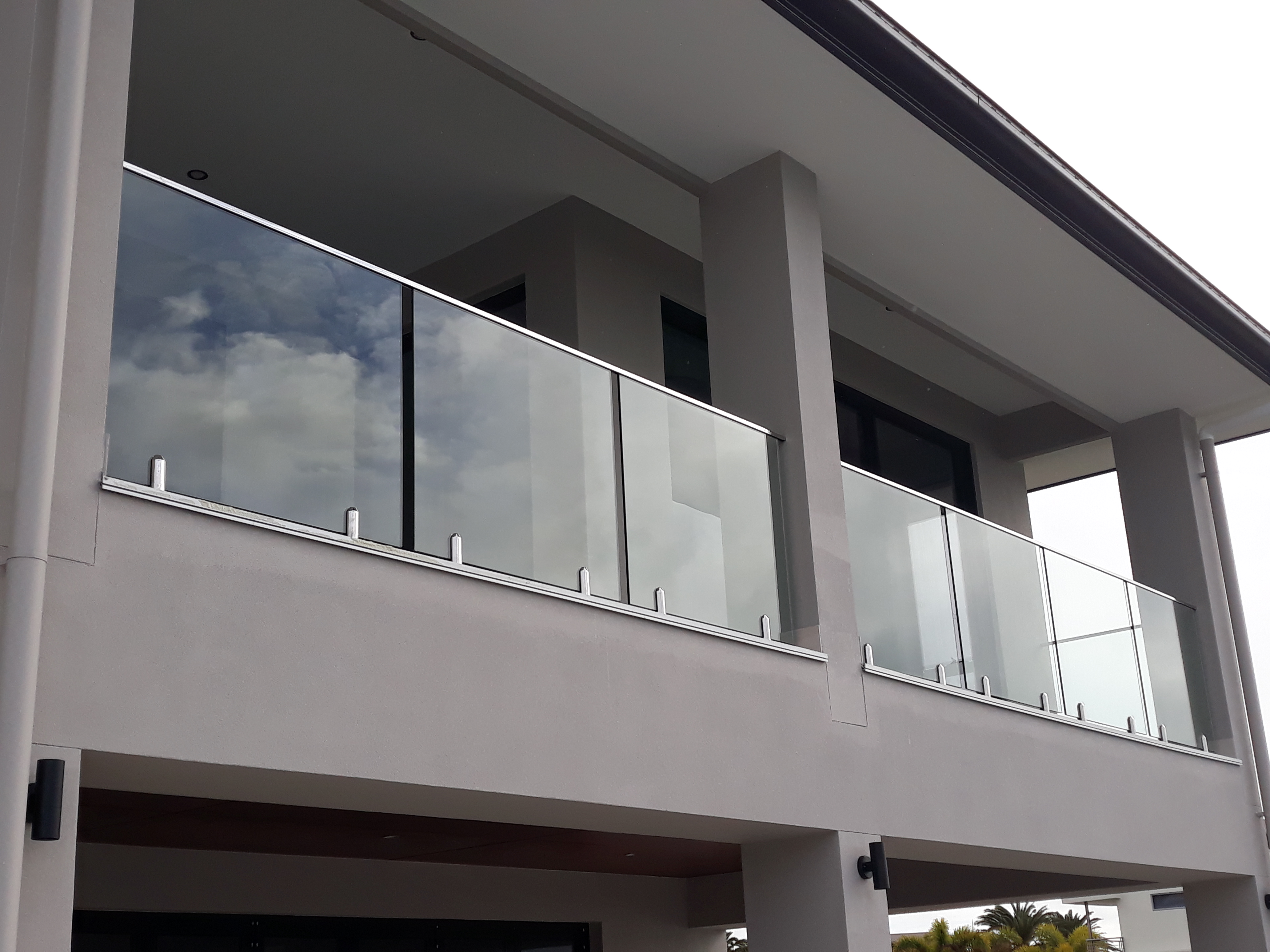 balcony glass railing designs